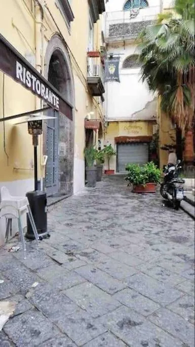 Apartment House Suite Vetriera Napoli