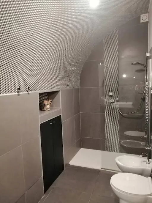 Apartment House Suite Vetriera Napoli Italy